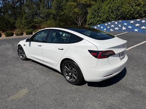 White 2021 Tesla Model 3 Standard Range Plus