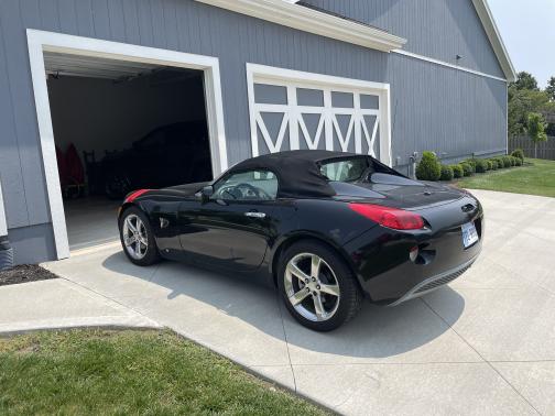 2007 Pontiac Solstice Base