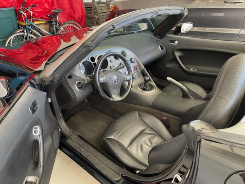 2007 Pontiac Solstice Base