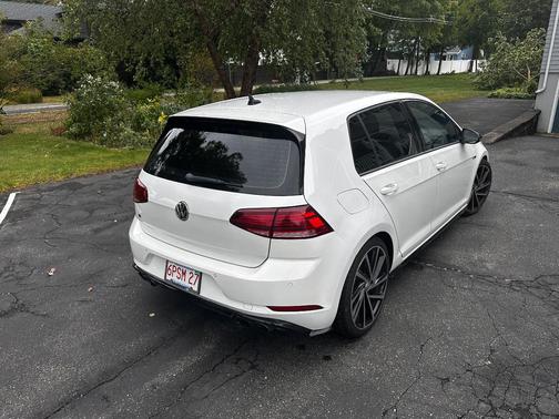 White 2018 Volkswagen Golf R 4-Door w/DCC & Navigation