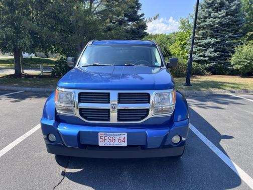 Blue 2009 Dodge Nitro SE