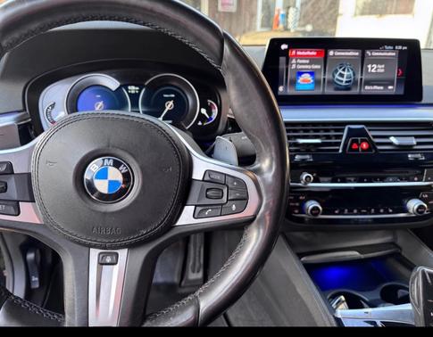 Black 2019 BMW 530 i xDrive