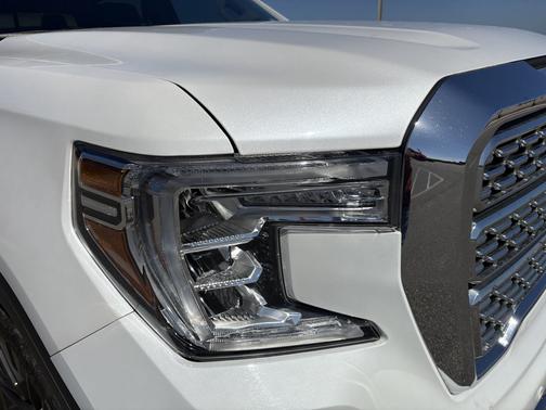 White 2020 GMC Sierra 1500 Denali