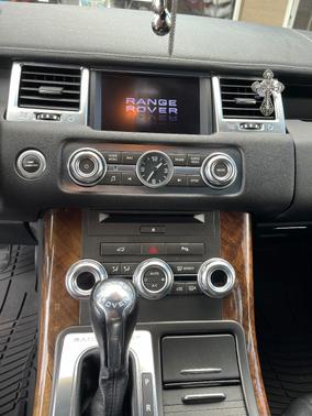 Black 2013 Land Rover Range Rover Sport HSE