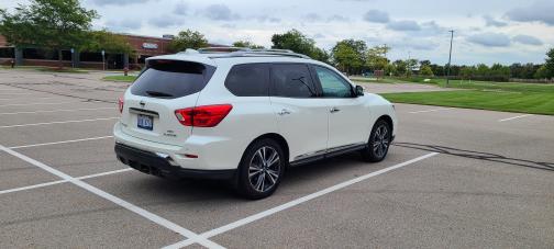 2018 Nissan Pathfinder Platinum