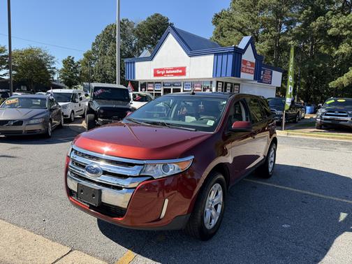 Red 2014 Ford Edge SEL