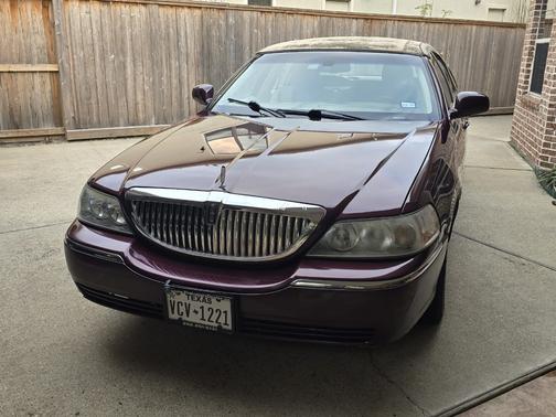 2006 Lincoln Town Car Signature