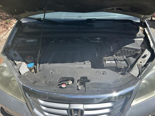 Gray 2010 Honda Odyssey EX-L