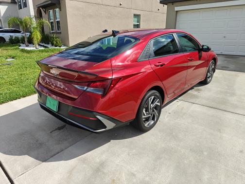 Red 2025 Hyundai ELANTRA SEL Sport