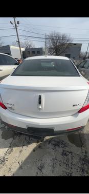 2013 Lincoln MKS Base