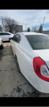 2013 Lincoln MKS Base