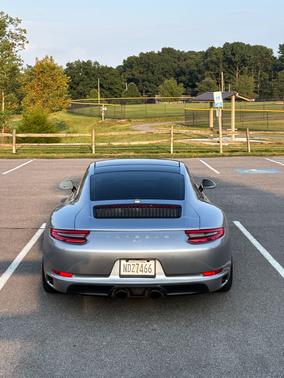 Silver 2018 Porsche 911 911 Carrera
