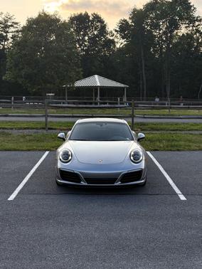 Silver 2018 Porsche 911 911 Carrera