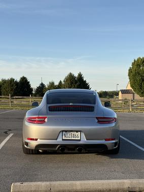 Silver 2018 Porsche 911 911 Carrera