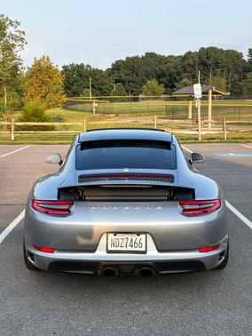 Silver 2018 Porsche 911 911 Carrera