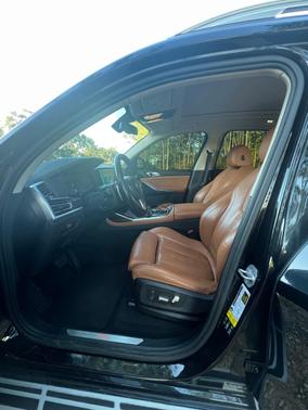 Black 2021 BMW X7 xDrive40i