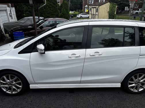 2013 Mazda Mazda5 Touring