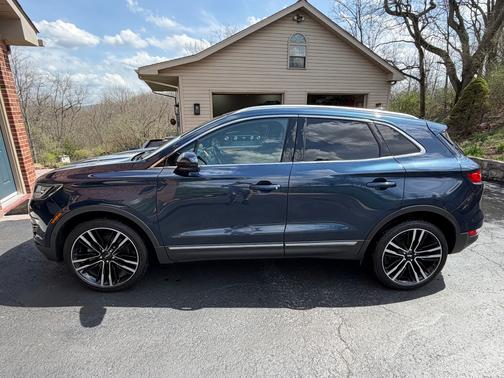 Blue 2017 Lincoln MKC Reserve