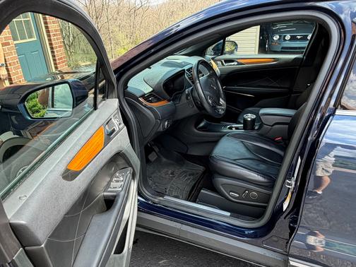 Blue 2017 Lincoln MKC Reserve