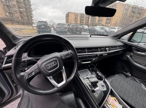 Black 2017 Audi Q7 3.0T Prestige