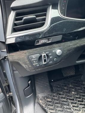 Black 2017 Audi Q7 3.0T Prestige