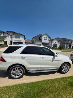 White 2014 Mercedes-Benz M-Class ML 350
