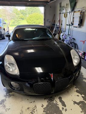 Black 2007 Pontiac Solstice GXP