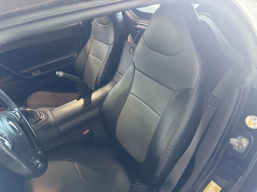 Black 2007 Pontiac Solstice GXP