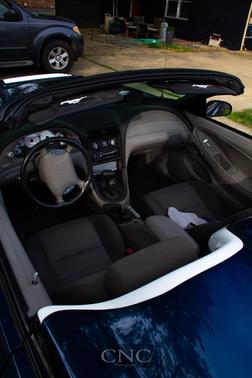 2000 Ford Mustang GT