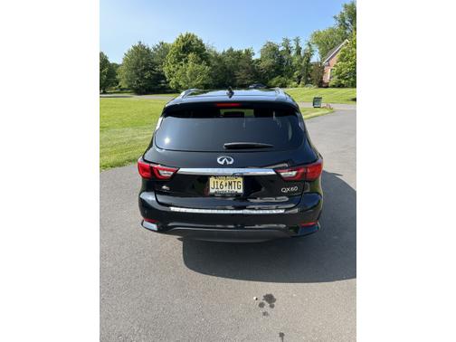 2019 INFINITI QX60 LUXE
