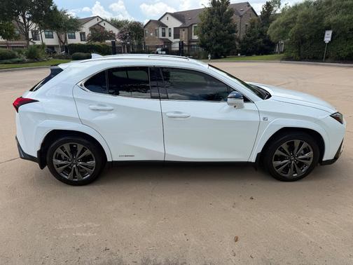 White 2022 Lexus UX 250h F Sport