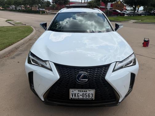 White 2022 Lexus UX 250h F Sport