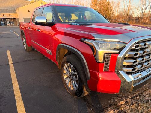 2024 Toyota Tundra Hybrid 1794 Edition