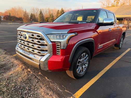 2024 Toyota Tundra Hybrid 1794 Edition