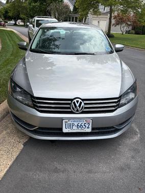 Silver 2013 Volkswagen Passat 2.5 SE