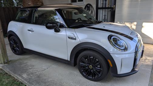 2024 MINI SE Hardtop Cooper