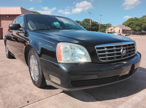 2004 Cadillac DeVille Base