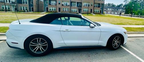 White 2017 Ford Mustang EcoBoost Premium