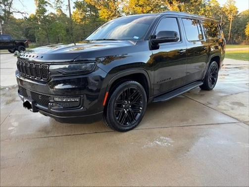 Black 2023 Jeep Wagoneer L Series II Carbide