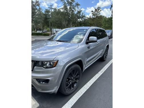 2019 Jeep Grand Cherokee Altitude