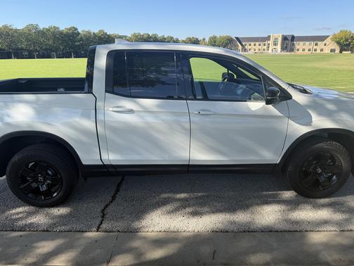 2024 Honda Ridgeline Black Edition