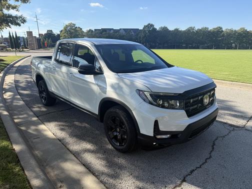 2024 Honda Ridgeline Black Edition