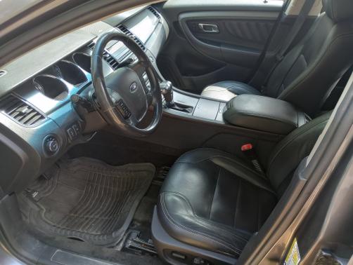 Photo 5 of 8 of 2011 Ford Taurus SEL