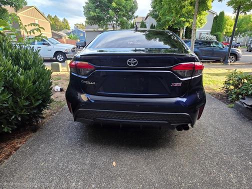 Blue 2020 Toyota Corolla XSE