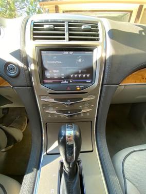 2011 Lincoln MKX Base