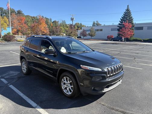 Black 2015 Jeep Cherokee Latitude