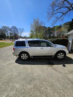2012 Nissan Armada Platinum