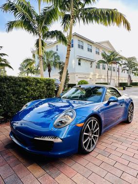 2014 Porsche 911 911 Carrera 4 Cabriolet