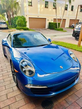 2014 Porsche 911 911 Carrera 4 Cabriolet
