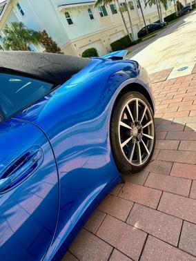 2014 Porsche 911 Carrera 4